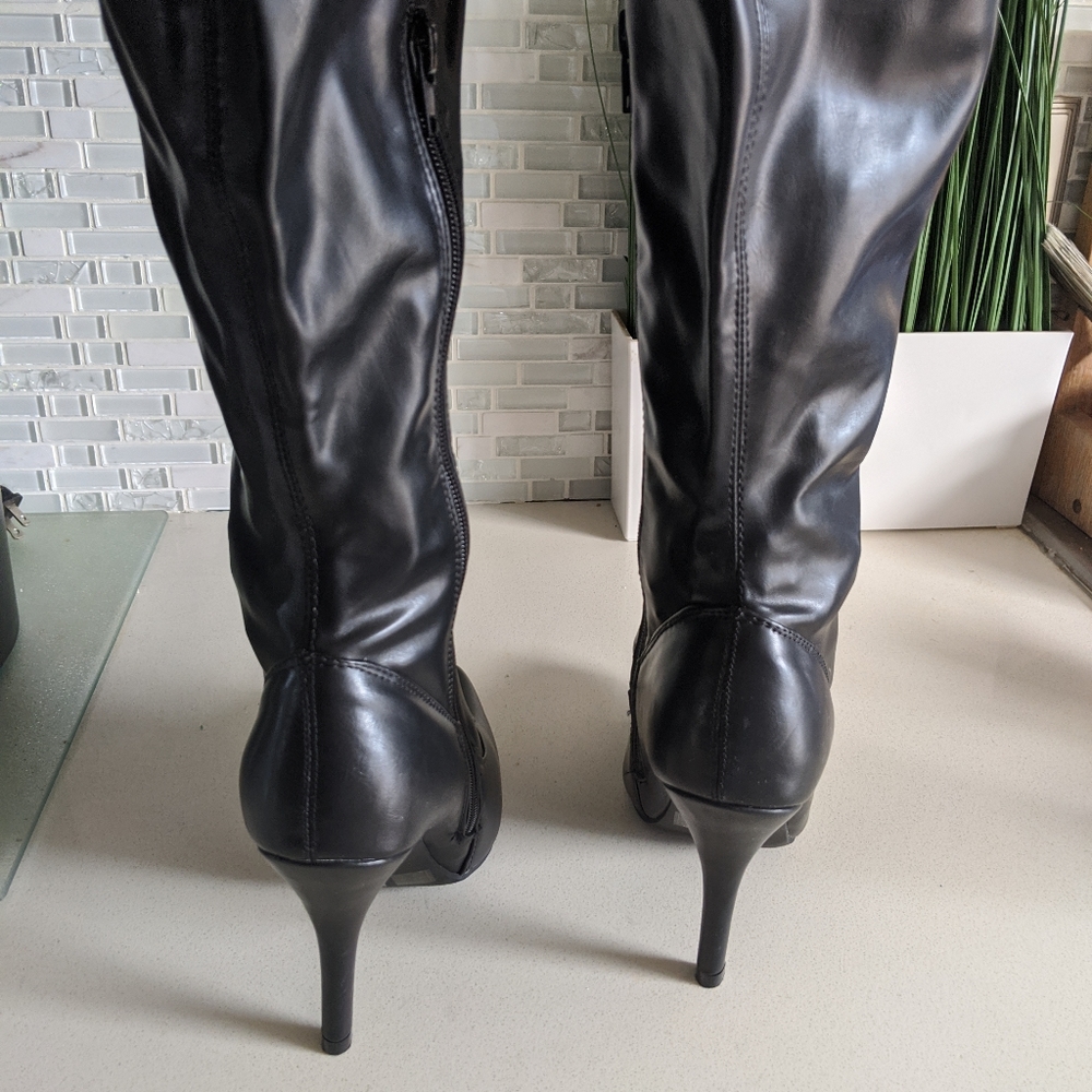 NWNT CHINESE LAUNDRY OVER THE KNEE BOOTS 5 1/2 - Picture 3 of 4